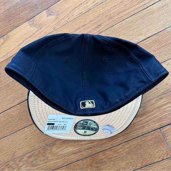 NY Yankees New Era 59 Fifty Faux Leather Black Gold American League Fitted Hat 8 - Picture 9 of 13